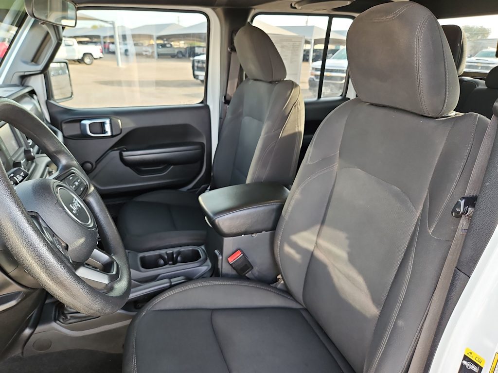 Thumbnail: 2021 Jeep Gladiator - 10