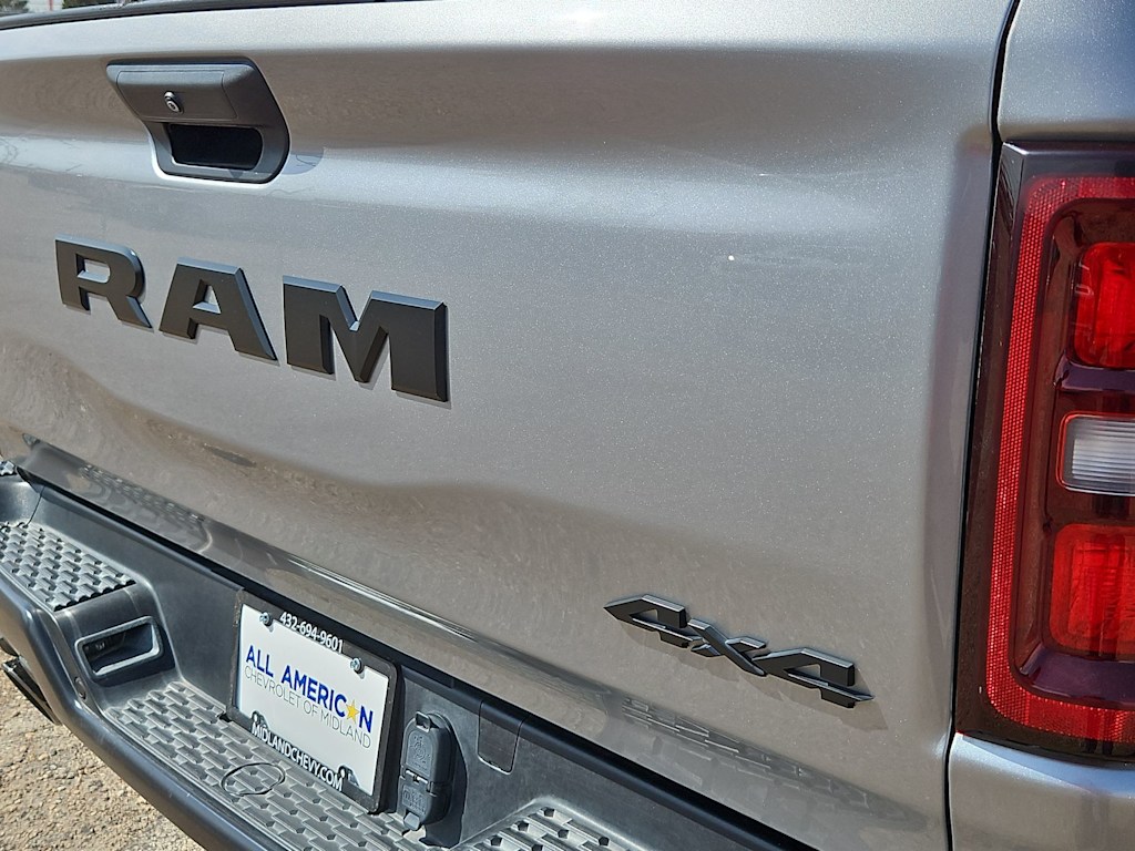 Thumbnail: 2025 RAM 1500 - 25