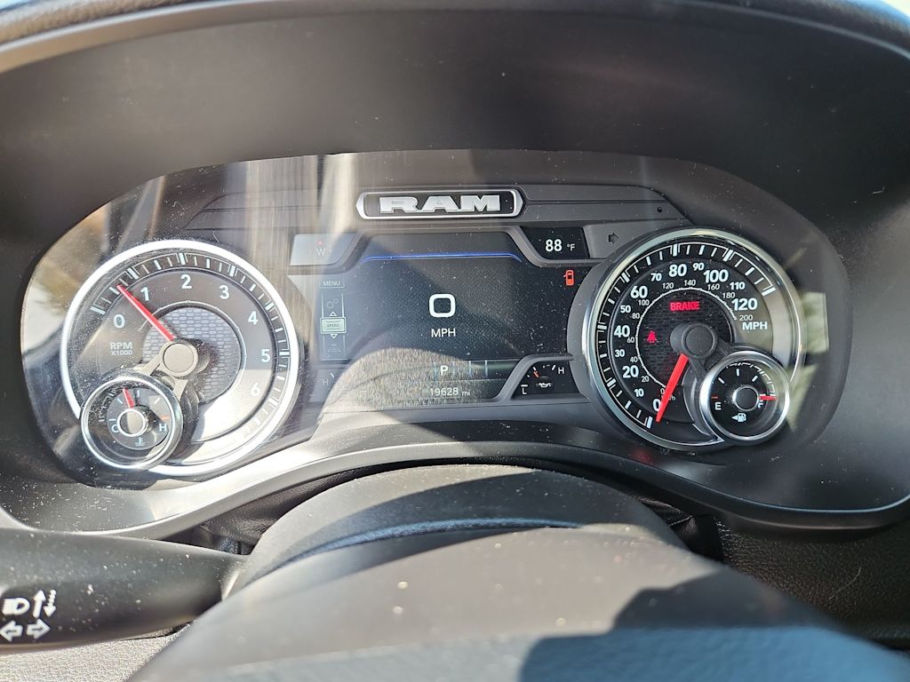 Thumbnail: 2025 RAM 1500 - 16