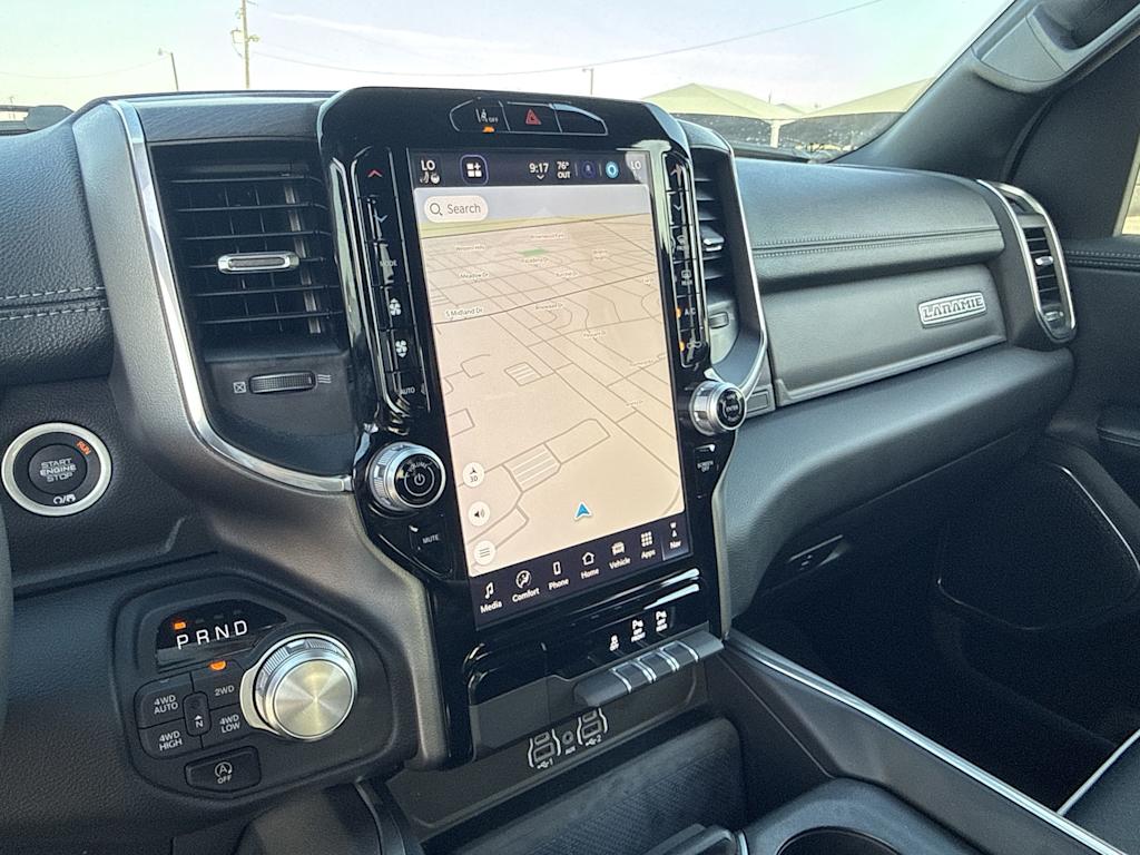 Thumbnail: 2026 RAM 1500 - 25