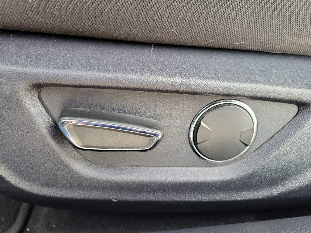 Thumbnail: 2019 Ford Mustang - 22