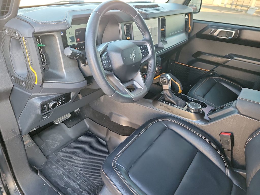 Thumbnail: 2024 Ford Bronco - 2