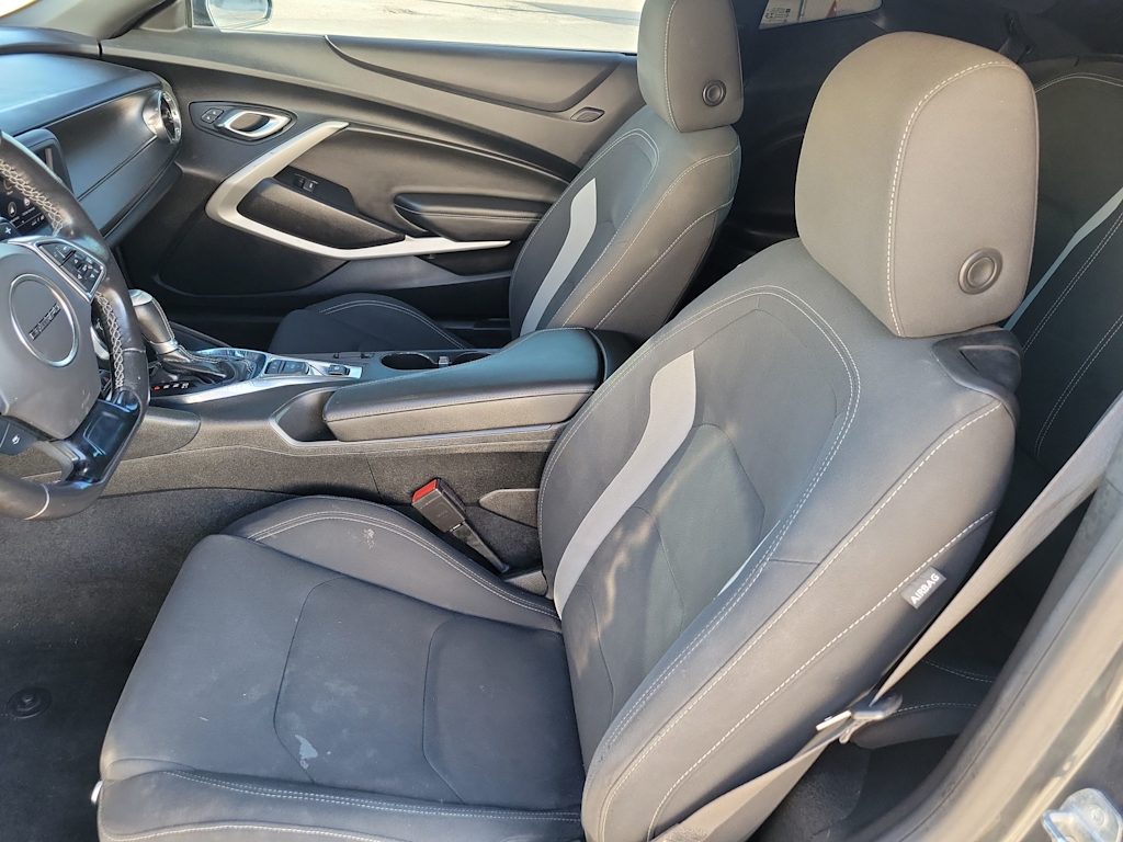 Thumbnail: 2020 Chevrolet Camaro - 9