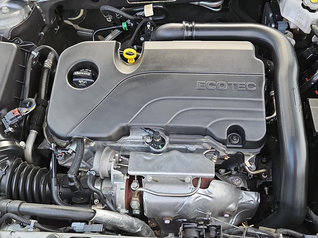 Thumbnail: 2024 Chevrolet Malibu - 9