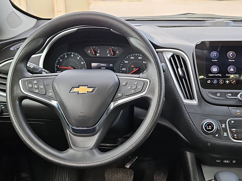 Thumbnail: 2024 Chevrolet Malibu - 10