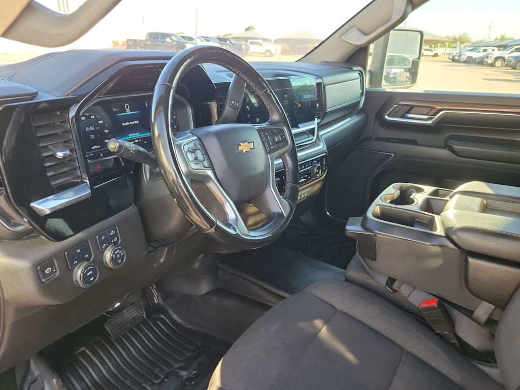 Thumbnail: 2024 Chevrolet Silverado 2500 - 2