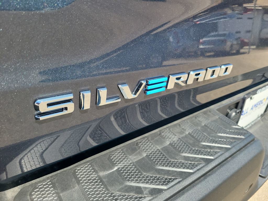 Thumbnail: 2026 Chevrolet Silverado EV - 7