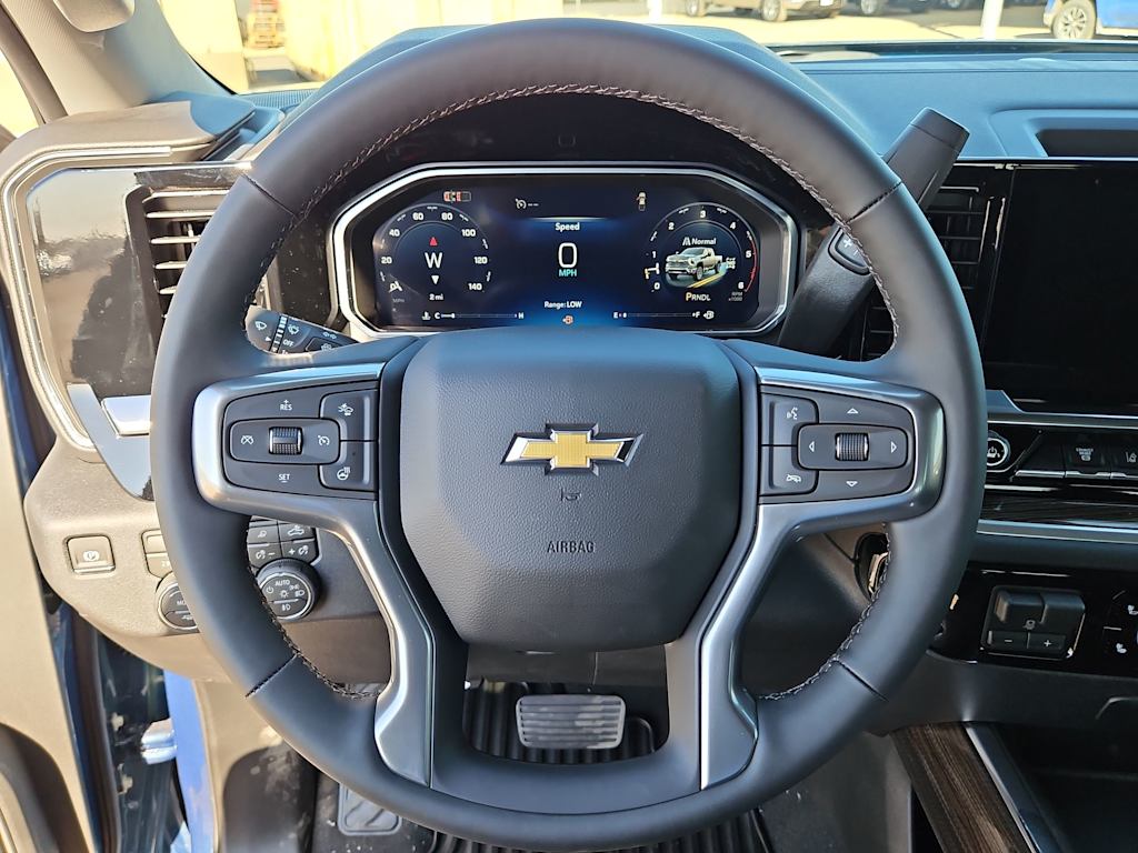 Thumbnail: 2026 Chevrolet Silverado 2500 - 14