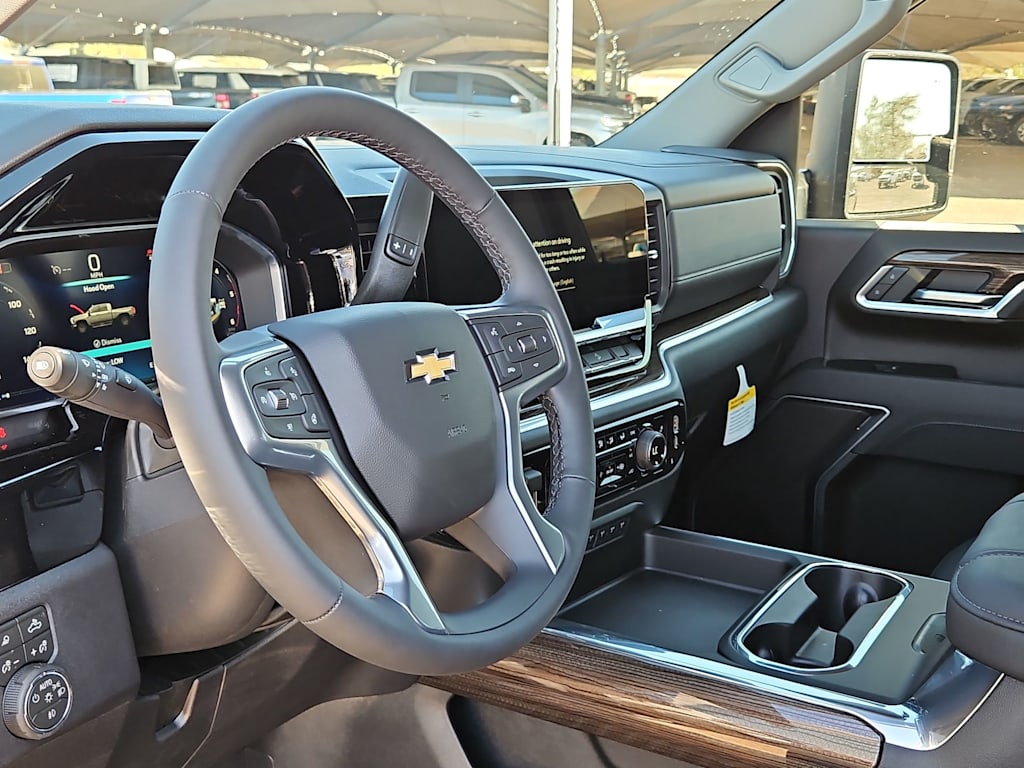 Thumbnail: 2026 Chevrolet Silverado 2500 - 2