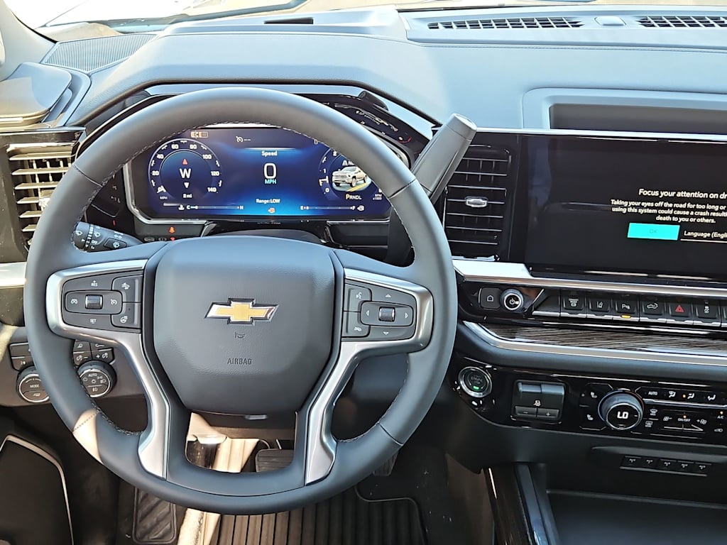 Thumbnail: 2026 Chevrolet Silverado 2500 - 10