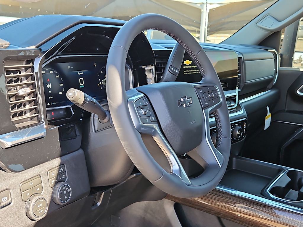 Thumbnail: 2026 Chevrolet Silverado 2500 - 2