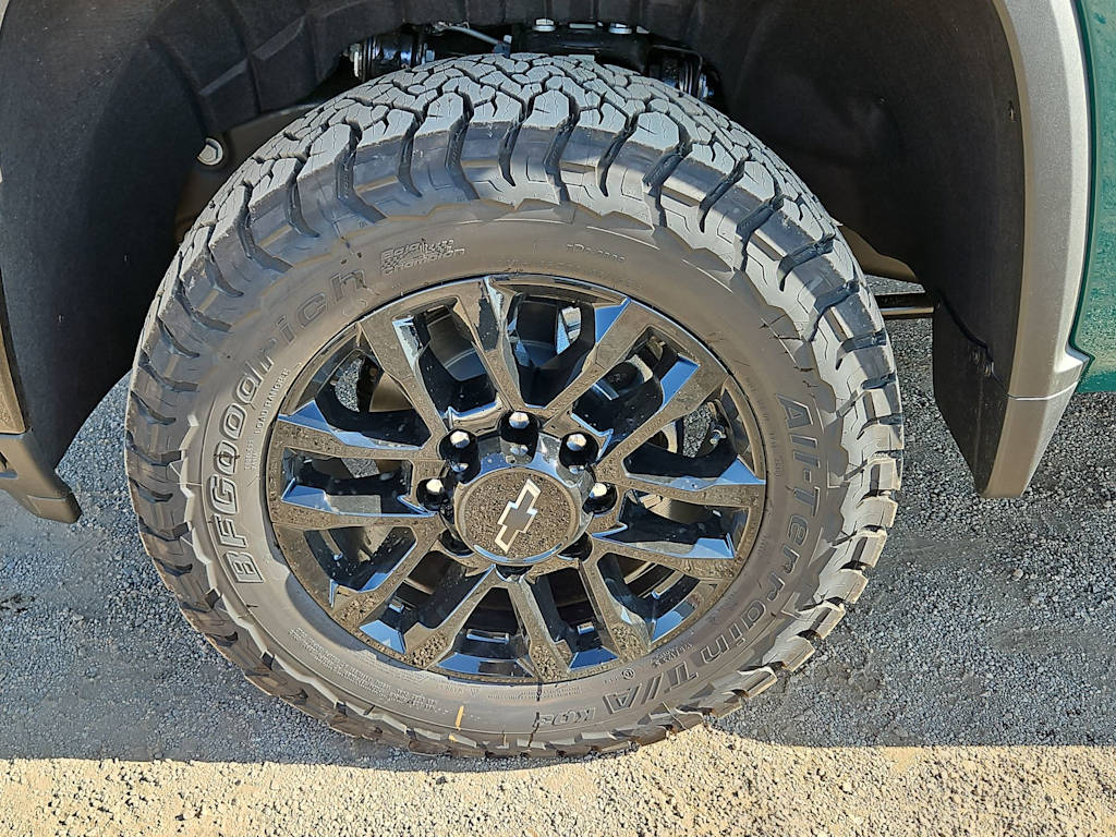 Thumbnail: 2026 Chevrolet Silverado 2500 - 8