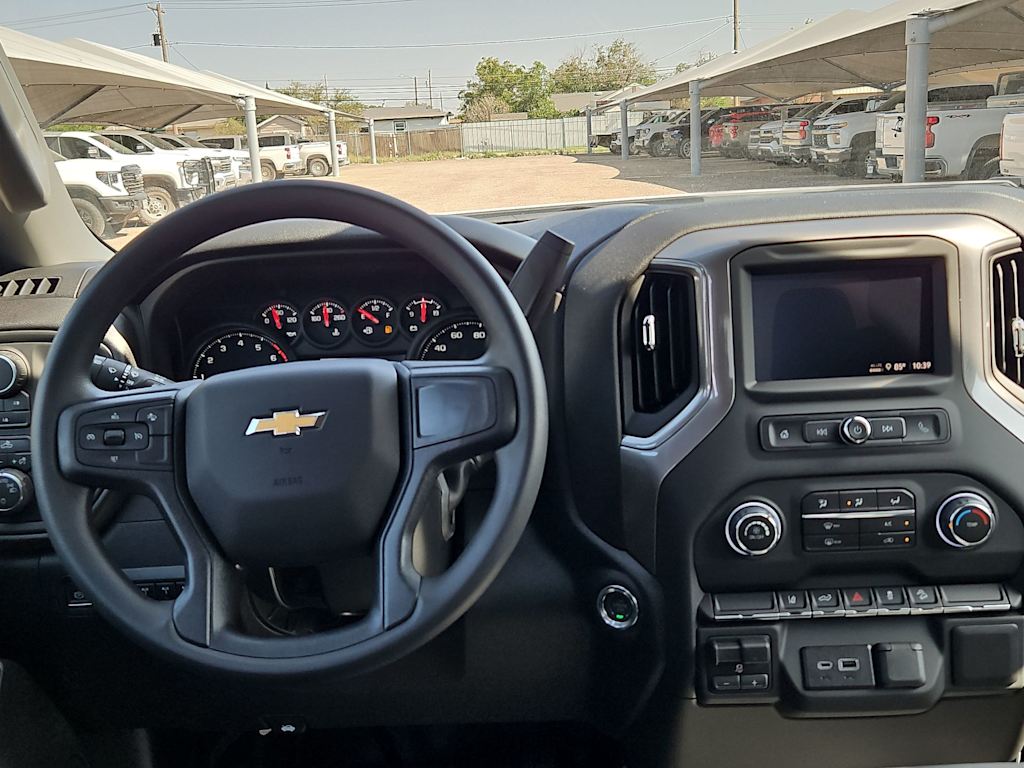 Thumbnail: 2026 Chevrolet Silverado 2500 - 10