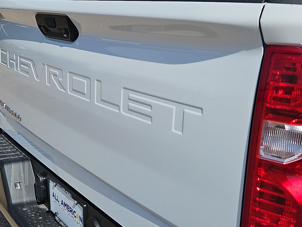 Thumbnail: 2026 Chevrolet Silverado 2500 - 25