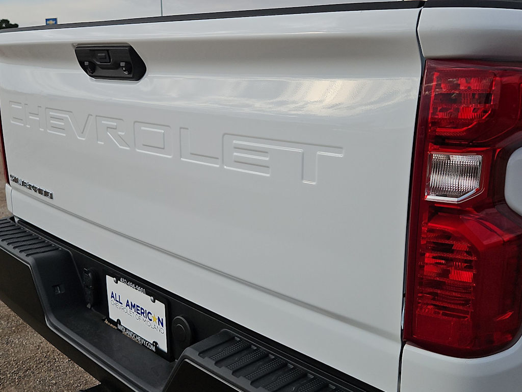 Thumbnail: 2026 Chevrolet Silverado 2500 - 24
