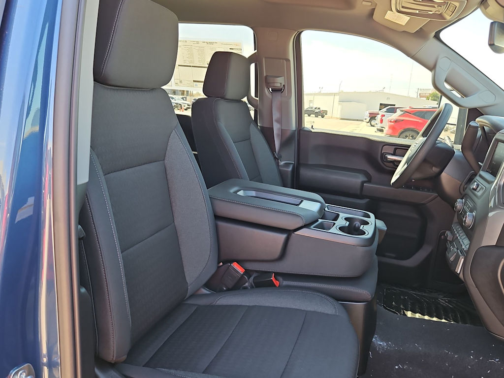Thumbnail: 2026 Chevrolet Silverado 2500 - 23