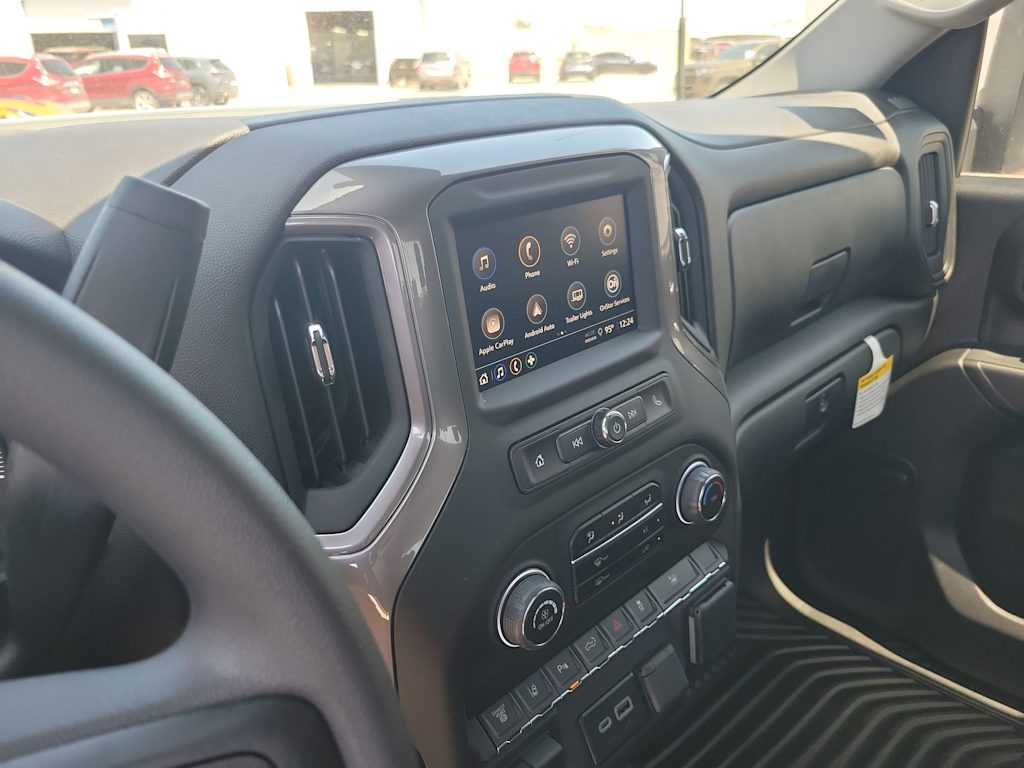 Thumbnail: 2025 Chevrolet Silverado 2500 - 15