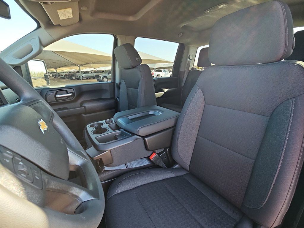 Thumbnail: 2026 Chevrolet Silverado 2500 - 11