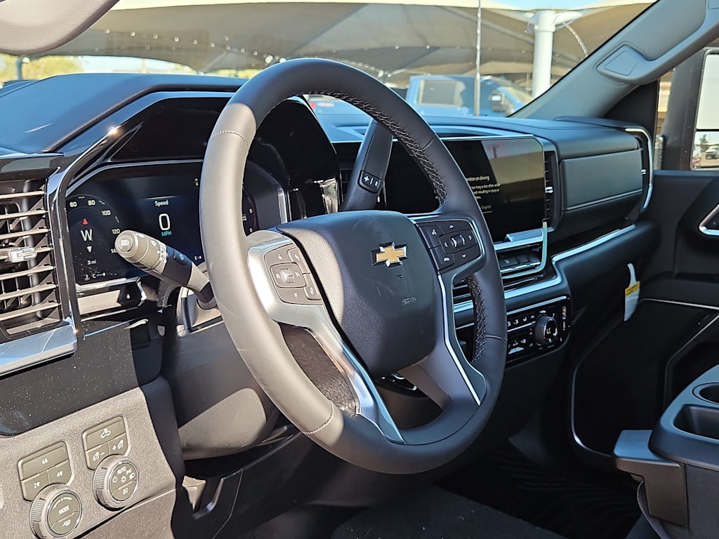 Thumbnail: 2026 Chevrolet Silverado 2500 - 2