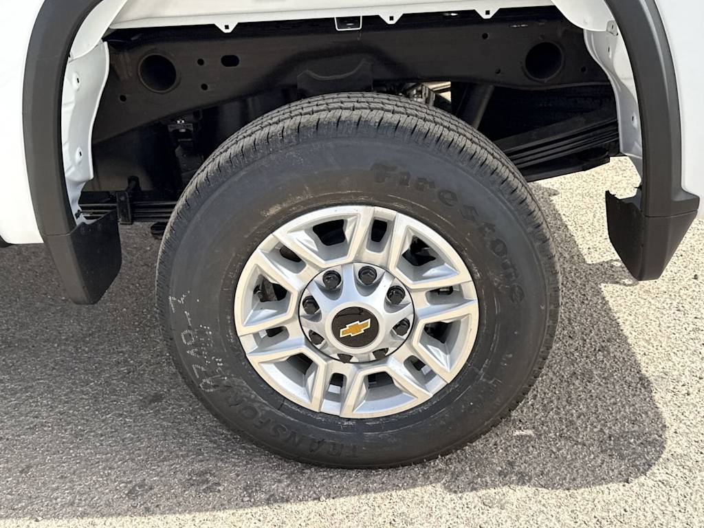 Thumbnail: 2026 Chevrolet Silverado 2500 - 8