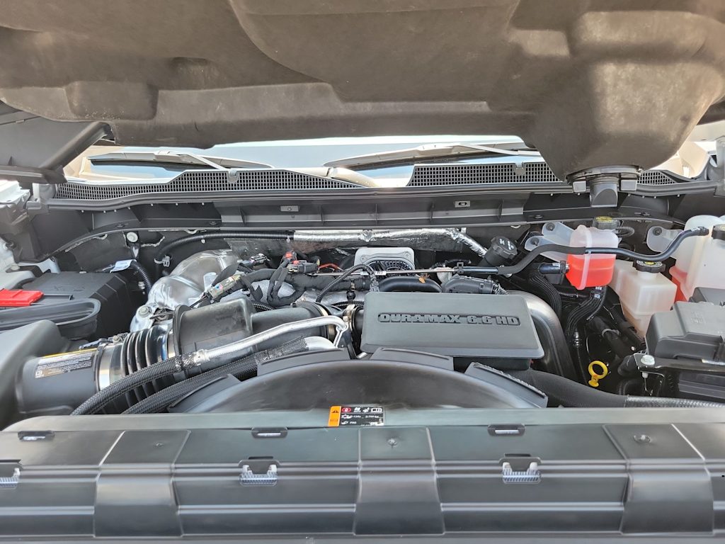 Thumbnail: 2026 Chevrolet Silverado 3500 - 9