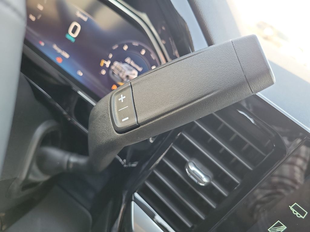 Thumbnail: 2026 Chevrolet Silverado 3500 - 15