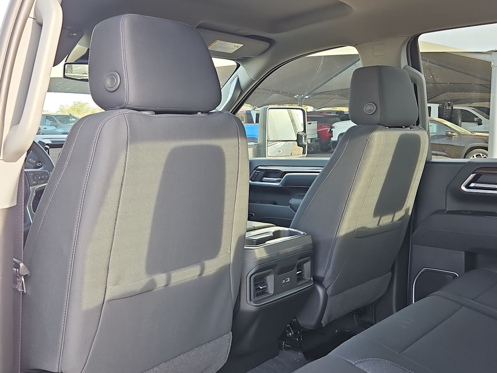 2026 Chevrolet Silverado 3500 HD LT - Photo 12