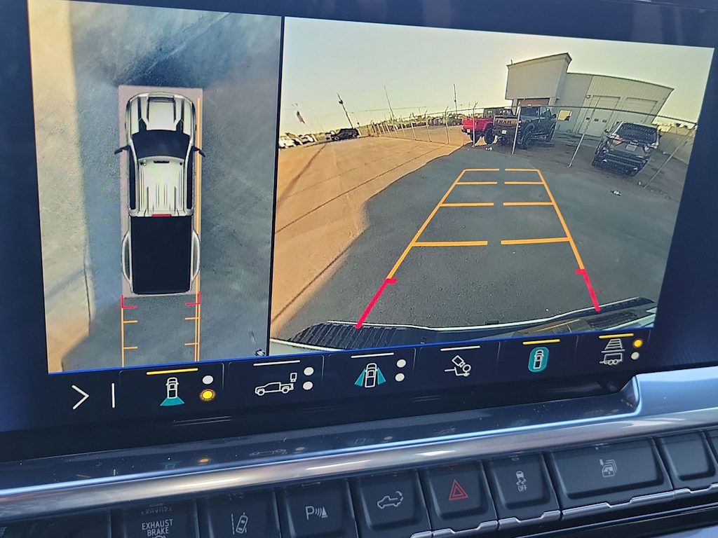 Thumbnail: 2026 Chevrolet Silverado 3500 - 15