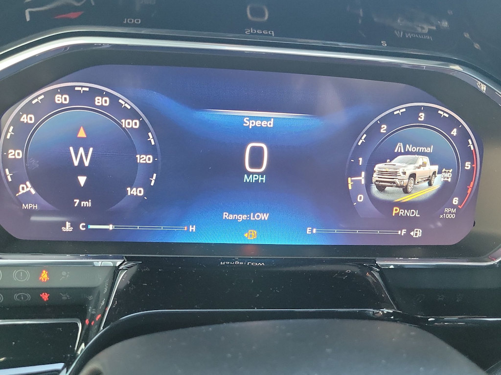 Thumbnail: 2026 Chevrolet Silverado 3500 - 16