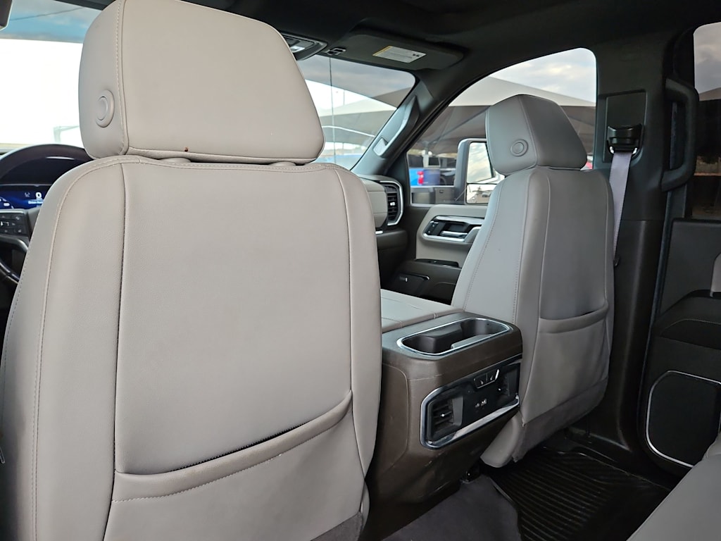 Thumbnail: 2024 Chevrolet Silverado 2500 - 24