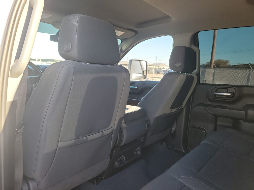 Thumbnail: 2023 Chevrolet Silverado 3500 - 12