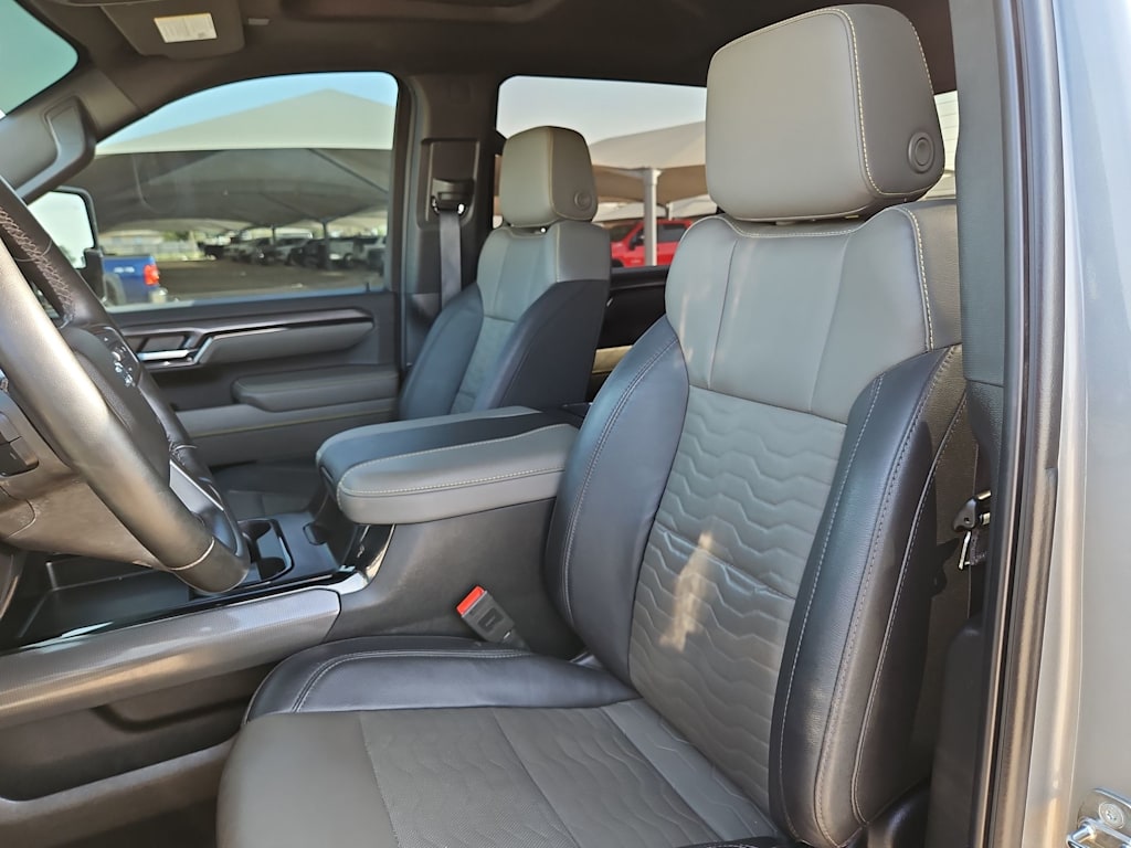 Thumbnail: 2024 Chevrolet Silverado 2500 - 10