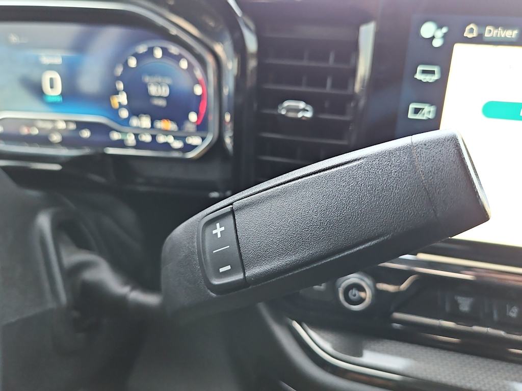 Thumbnail: 2024 Chevrolet Silverado 2500 - 24