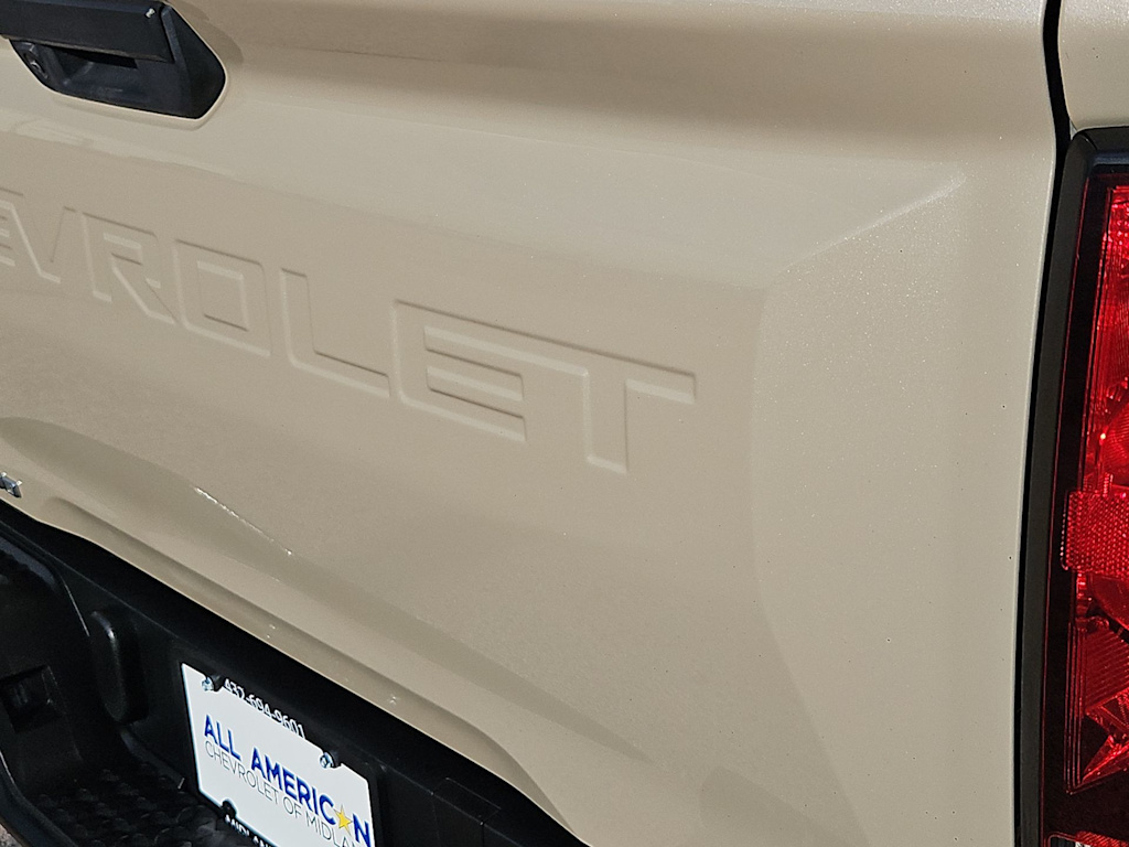 Thumbnail: 2024 Chevrolet Colorado - 24