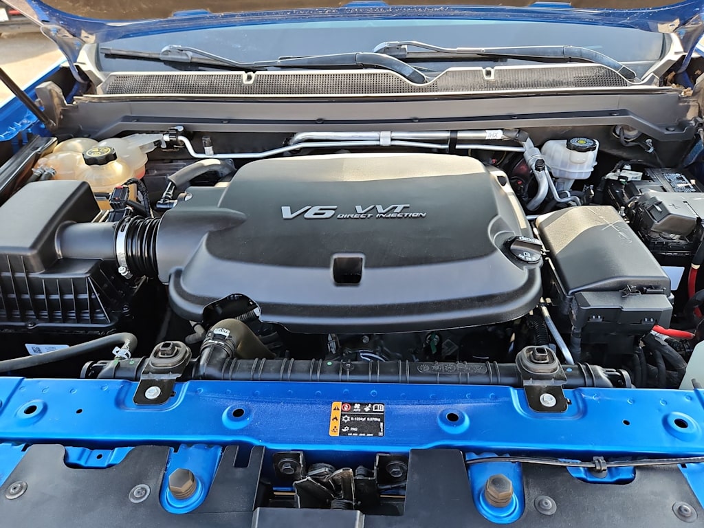 Thumbnail: 2021 Chevrolet Colorado - 9