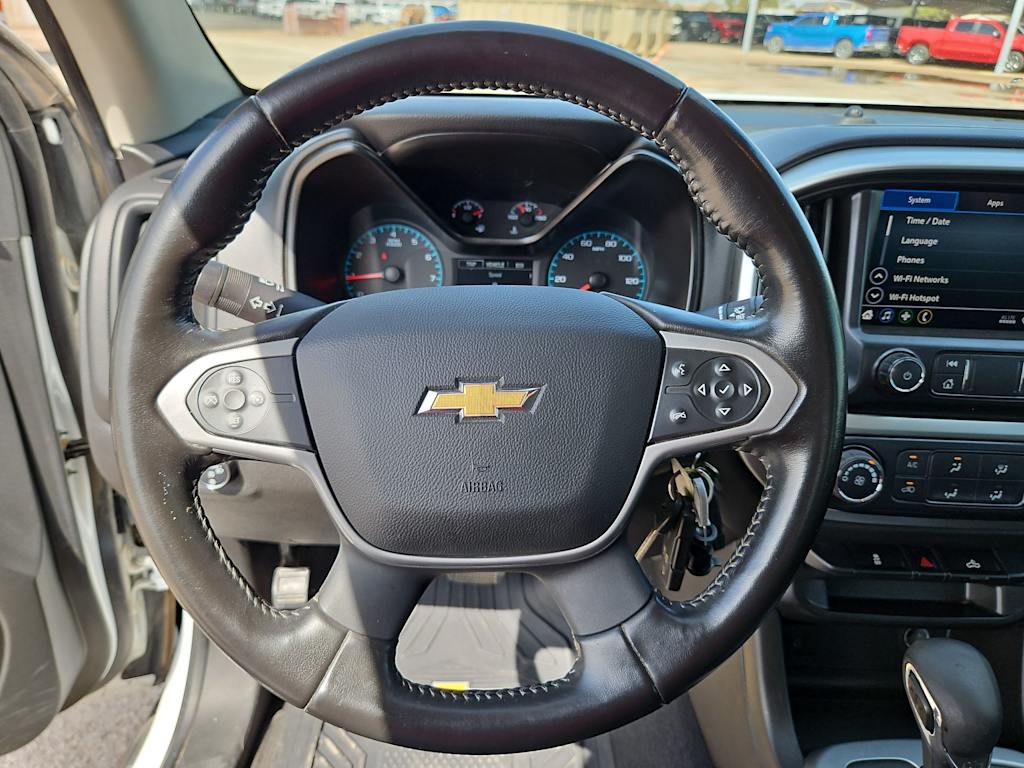 Thumbnail: 2022 Chevrolet Colorado - 14