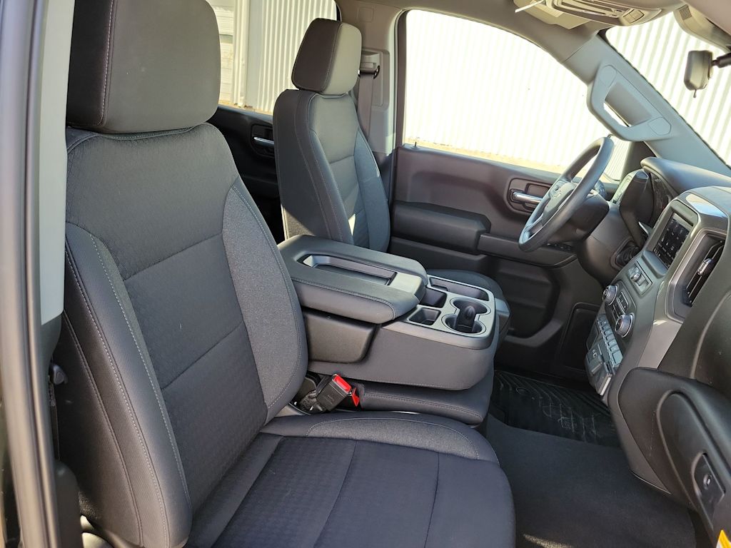 Thumbnail: 2026 Chevrolet Silverado 1500 - 12