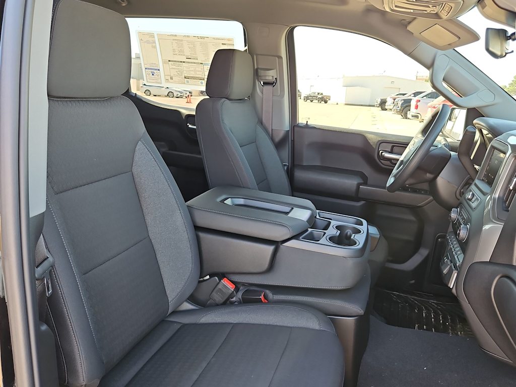 Thumbnail: 2026 Chevrolet Silverado 1500 - 23