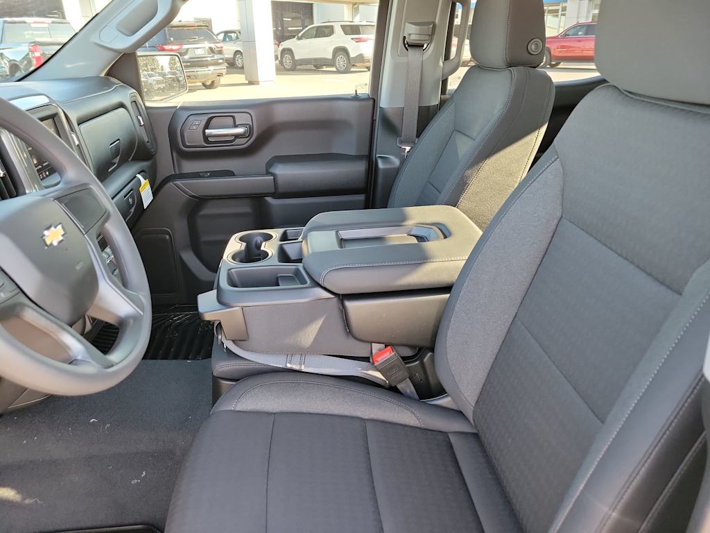 Thumbnail: 2026 Chevrolet Silverado 1500 - 11