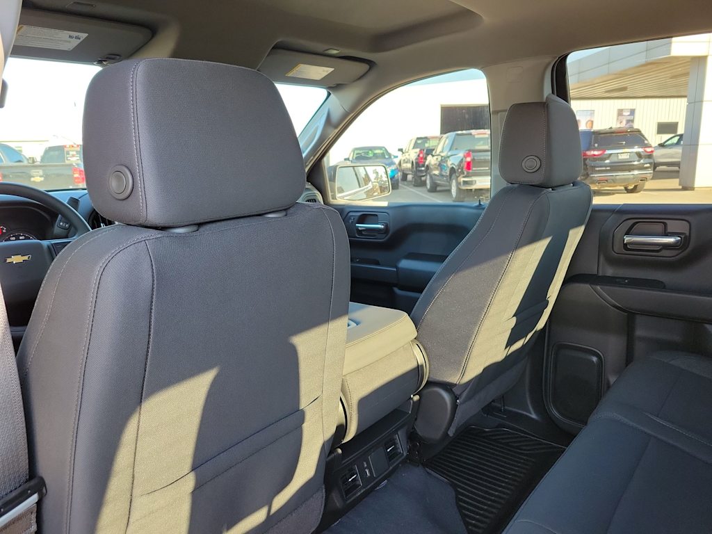 Thumbnail: 2026 Chevrolet Silverado 1500 - 13