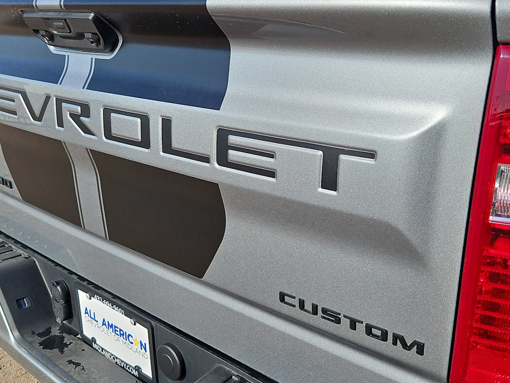 Thumbnail: 2026 Chevrolet Silverado 1500 - 24