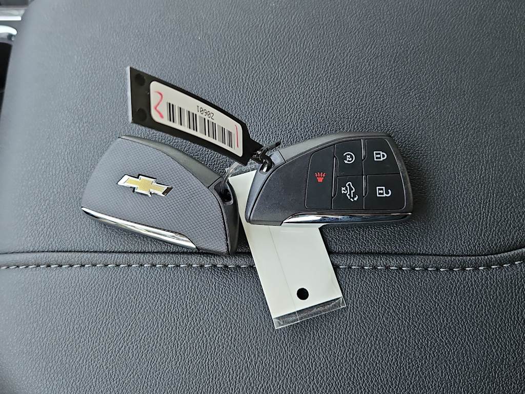 Thumbnail: 2026 Chevrolet Silverado 1500 - 25