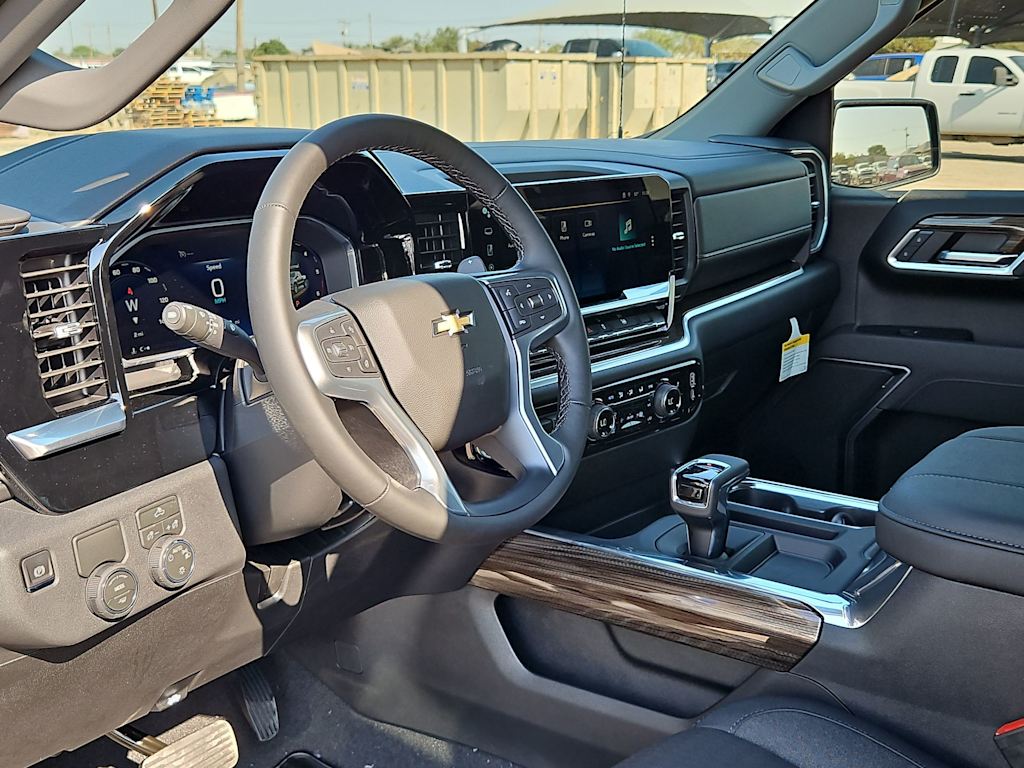 Thumbnail: 2026 Chevrolet Silverado 1500 - 2