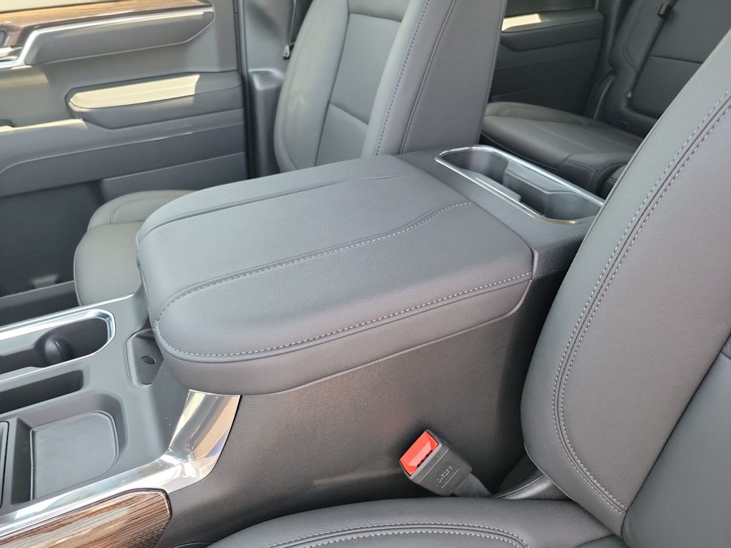 Thumbnail: 2025 Chevrolet Silverado 1500 - 29