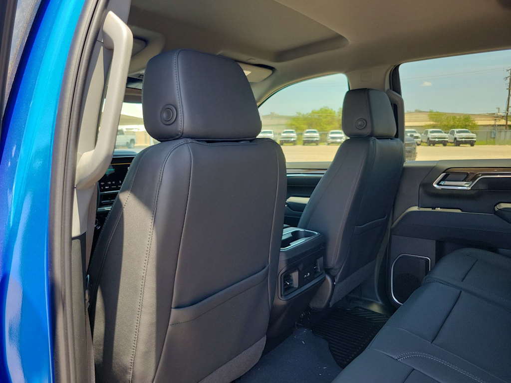 Thumbnail: 2025 Chevrolet Silverado 1500 - 13