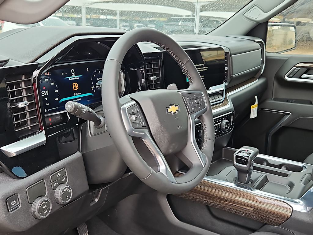 Thumbnail: 2026 Chevrolet Silverado 1500 - 2