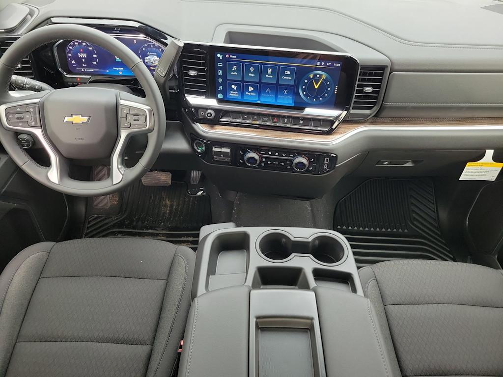 Thumbnail: 2026 Chevrolet Silverado 1500 - 10