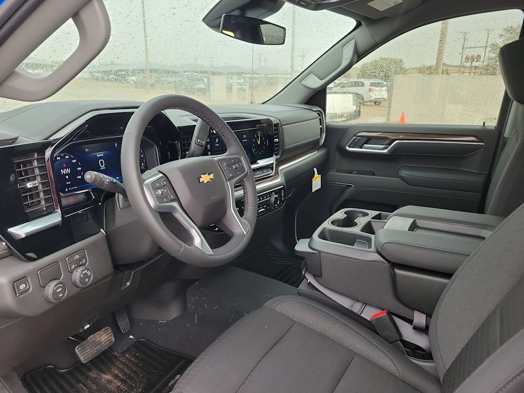 Thumbnail: 2026 Chevrolet Silverado 1500 - 2