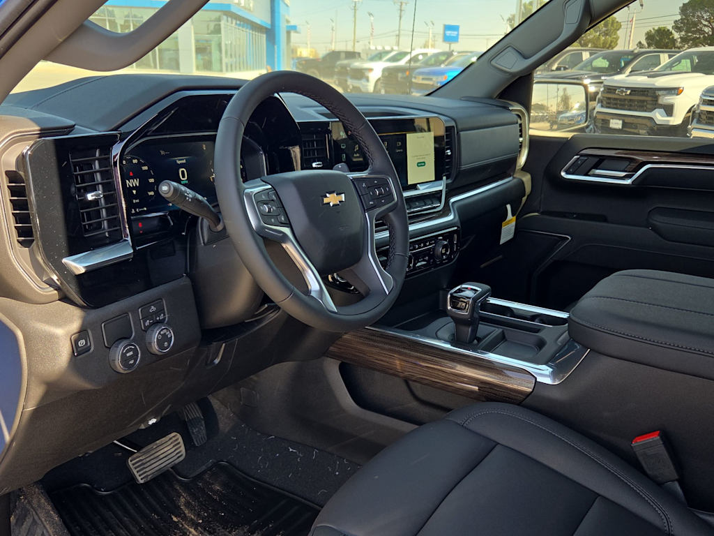 Thumbnail: 2026 Chevrolet Silverado 1500 - 2