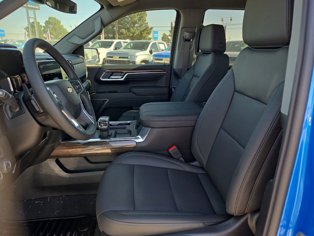 Thumbnail: 2026 Chevrolet Silverado 1500 - 11